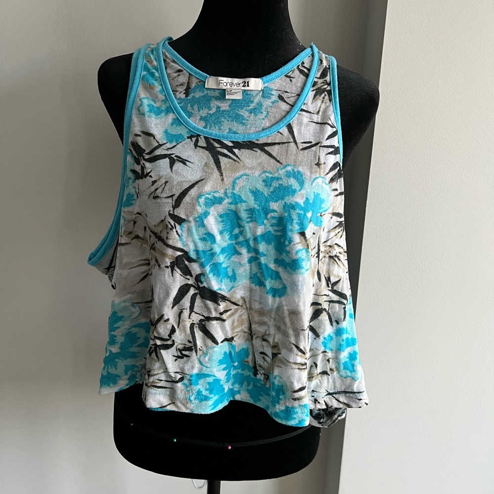 Blue floral top